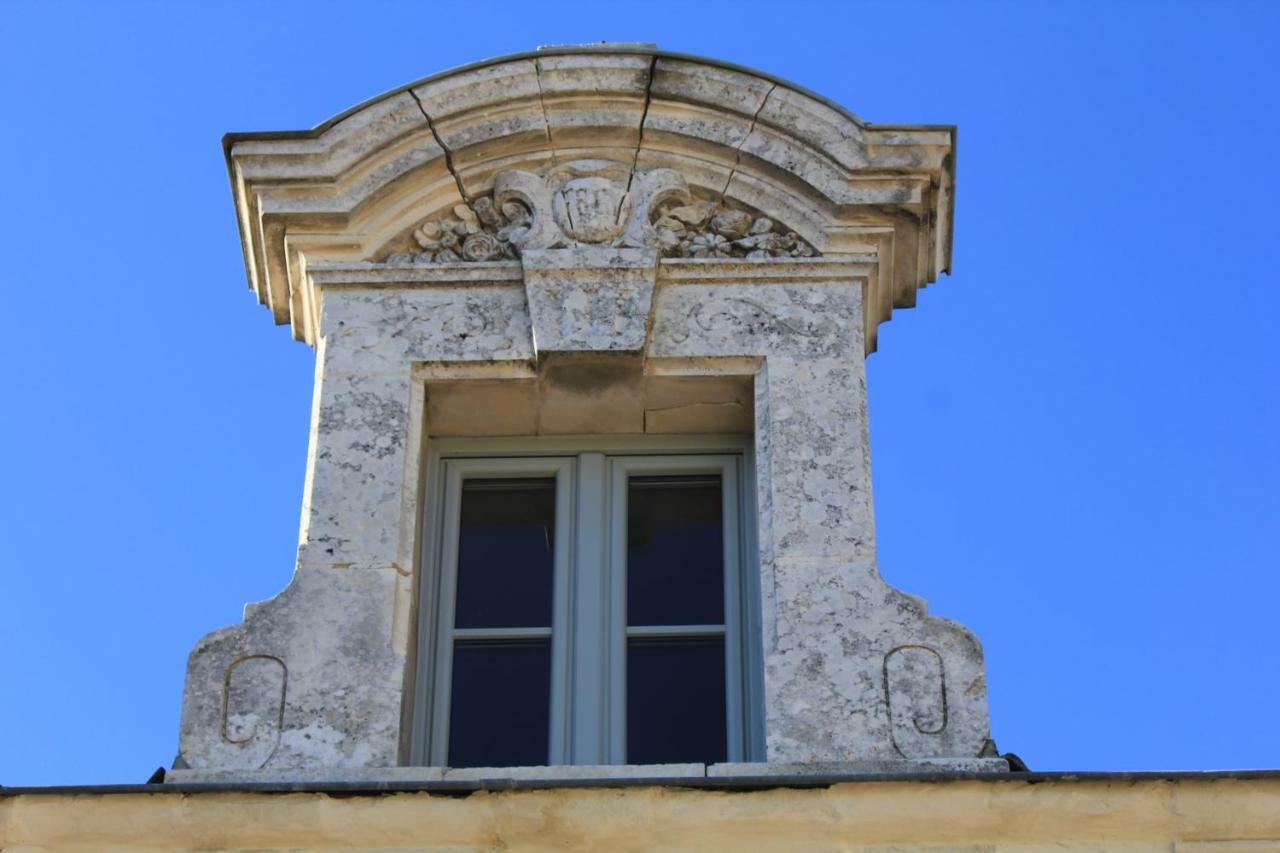 La Galuche Bed and Breakfast Angliers  Εξωτερικό φωτογραφία